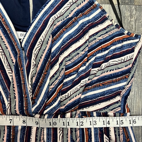 BCBGeneration Striped Midi Dress Draped Pockets Sleeveless V-neck Pull-on Sz. L - Picture 13 of 15